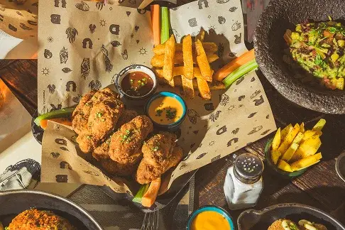 ¿Qué es un gastrobar y por qué no es un bar más?